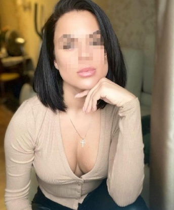 Мои услуги не оставят тебя равнодушным. Расслабься и позволь мне погрузить тебя в мир наслаждения. Я умею создавать интимную атмосферу и осуществлять самые сокровенные желания. Готова исполнить все твои фантазии и приятные моменты, чтобы ты чувствовал себя особенным. Мои нежные руки и заботливый характер подарят тебе незабываемые впечатления. Расскажу тебе все о своих возможностях, отзывах и покажу фото в нашем личном общении. Жду тебя в Москве для незабываемого опыта вместе. 💋 Дарья